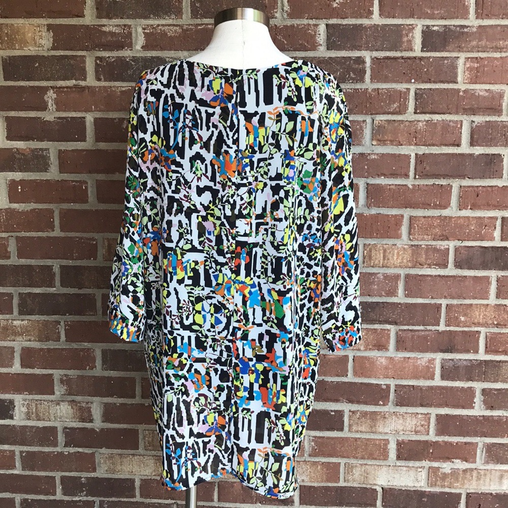 ⭐️Jade Multicolored Tunic Top Large - Picture 2 of 8